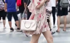 街拍小姐姐沈梦辰视频,沈梦辰展现时尚魅力